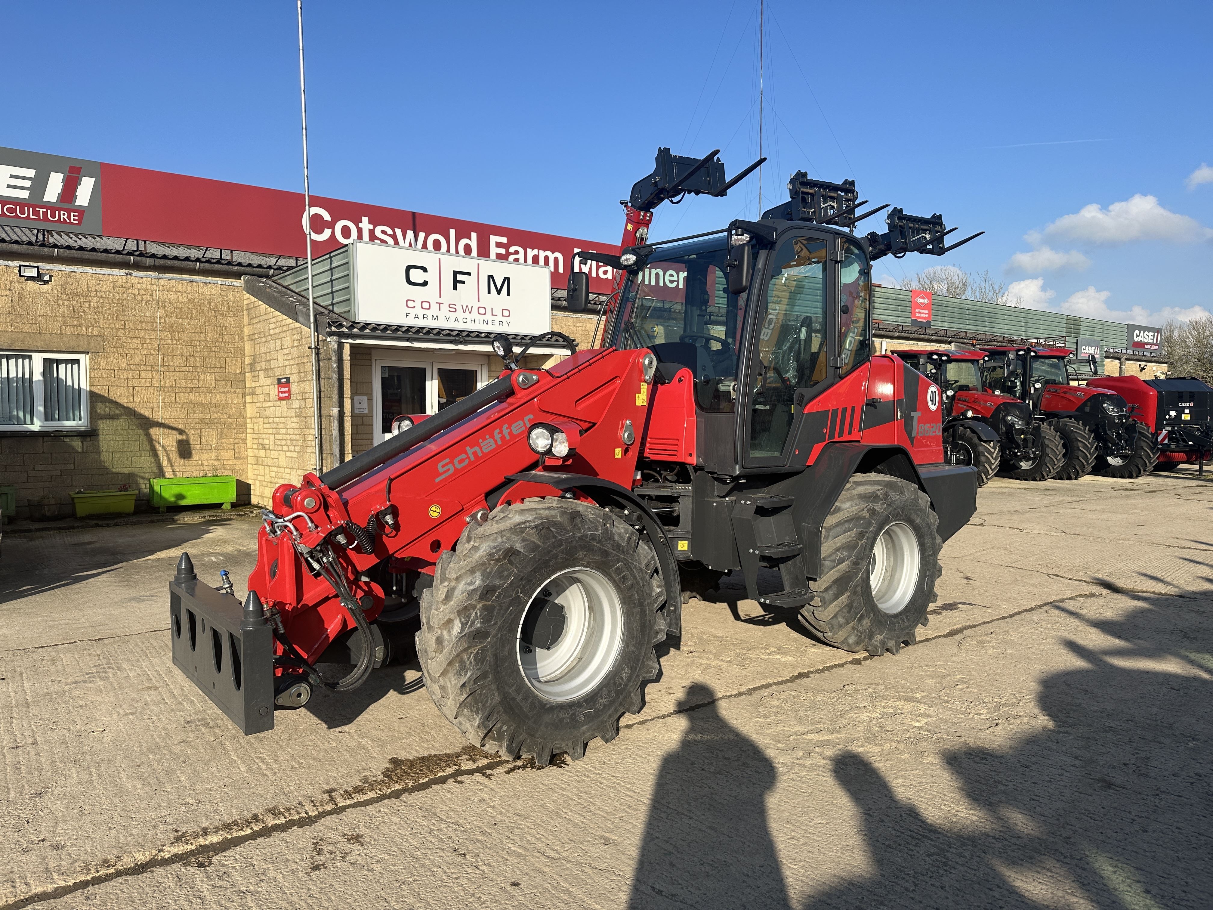 New Schaffer 8620 Pivot steer loader