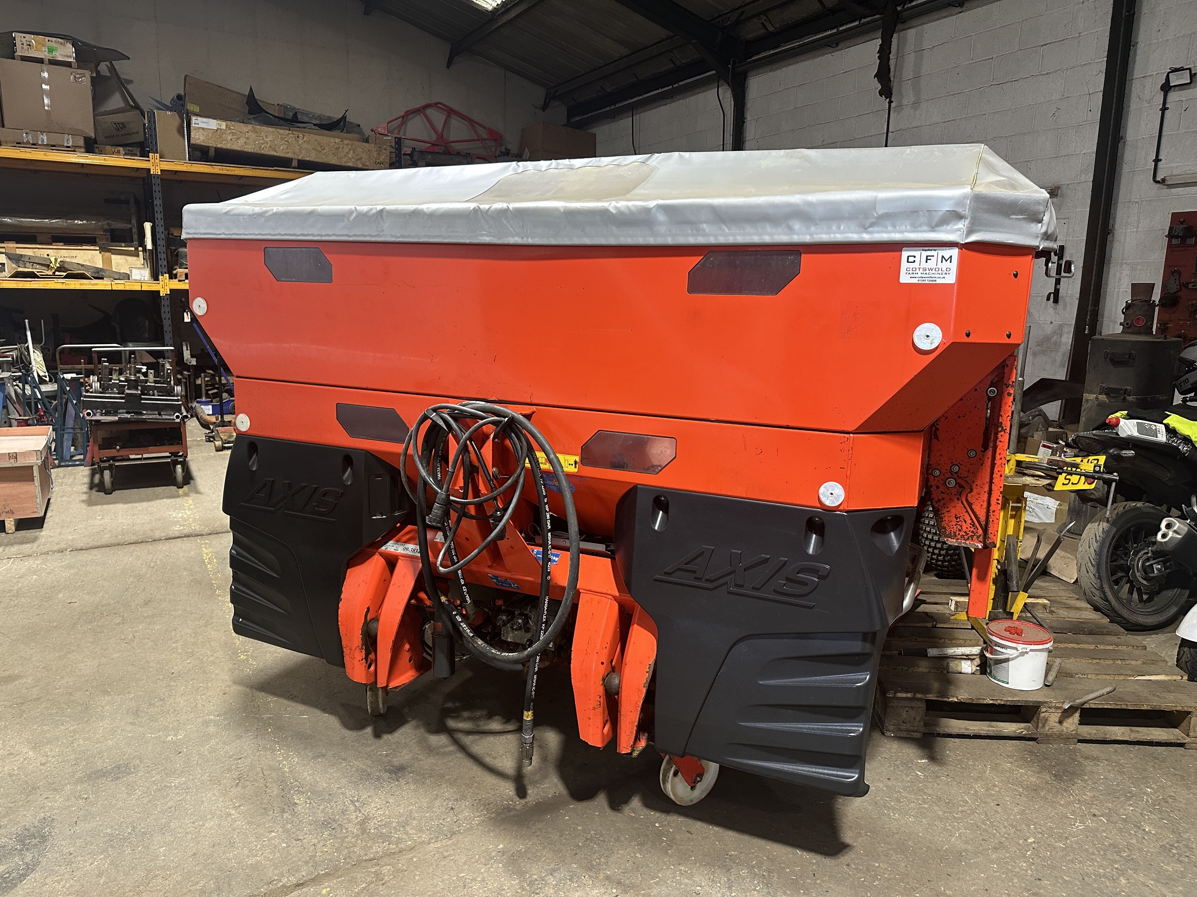 USED Kuhn Axis 40.1 H EMC